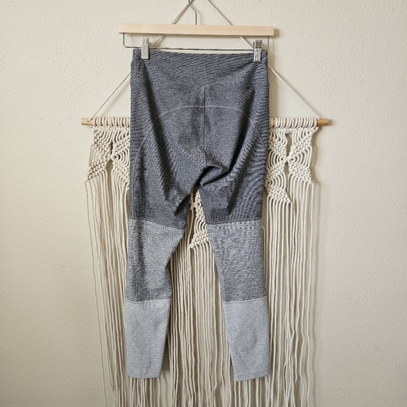 Outdoor Voices Women's Springs 7/8 Legging Small - Picture 4 of 7